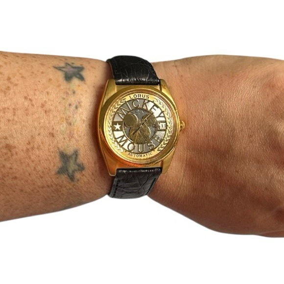 Vintage Disney Mickey Mouse Lorus Automatic Skeleton Watch
